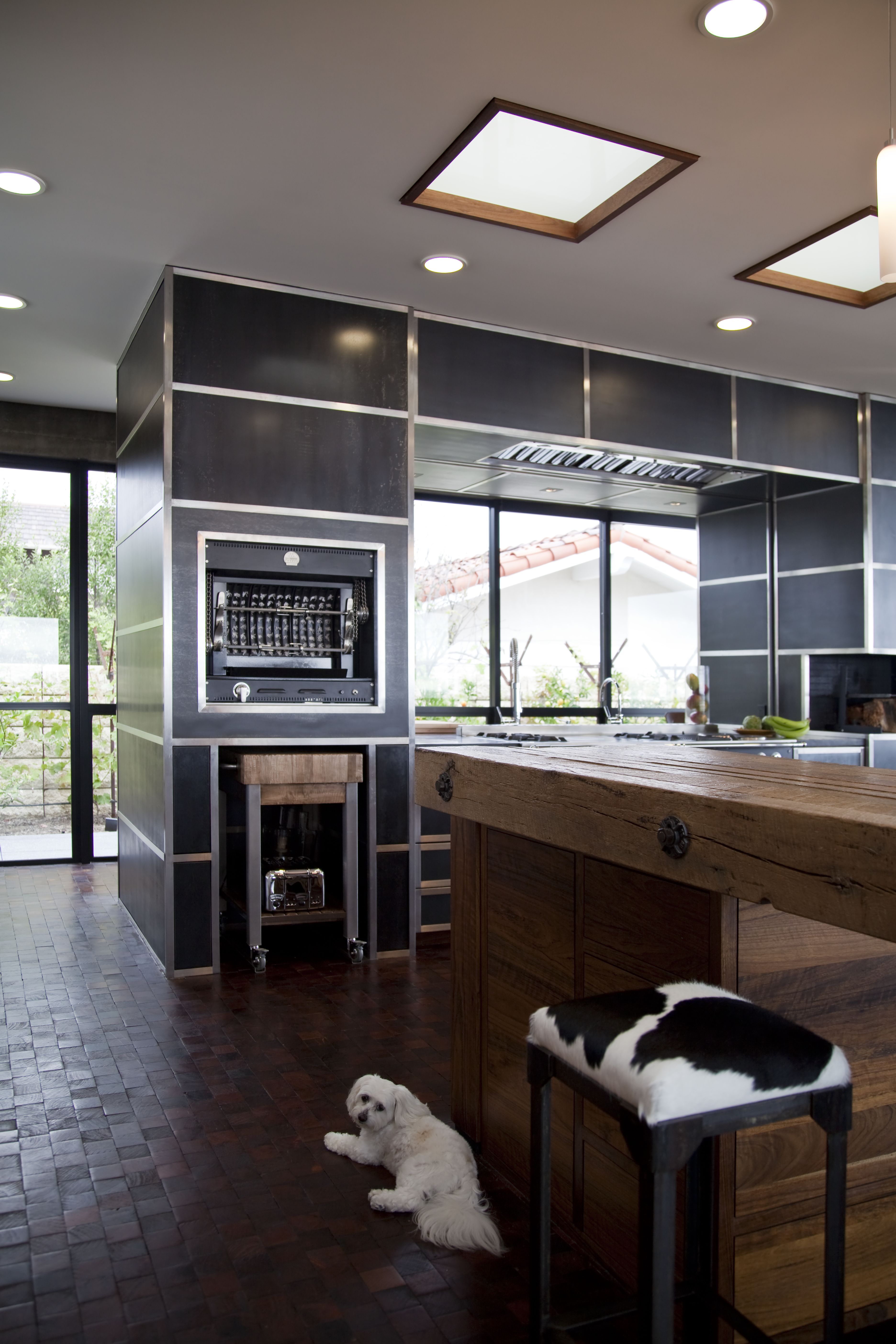 Luxury kitchen and bathroom cabinetry Orange County CA